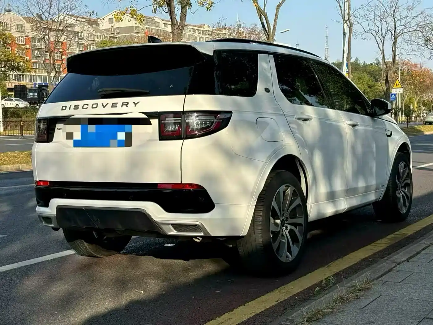 LAND ROVER DISCOVER SPORTS