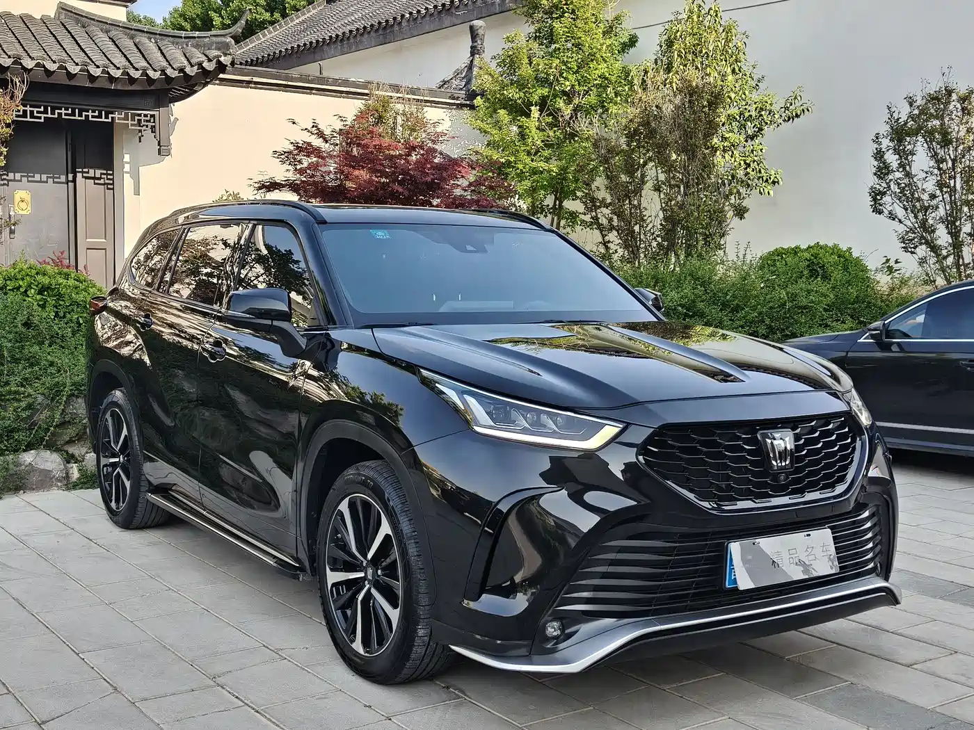 TOYOTA CROWN LUFANG