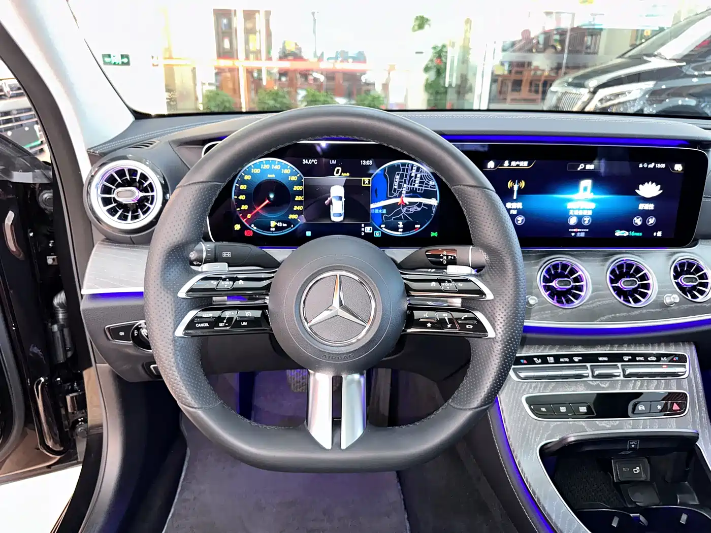 Mercedes-Benz E-Class 2021 E 300 L Fashion фото 8