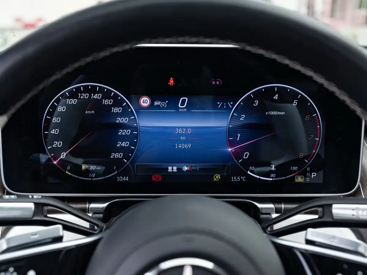 Mercedes-Benz Maybach S-Class 2022 S 680 4MATIC Craftsmanship Limited Launch Edition фото 14
