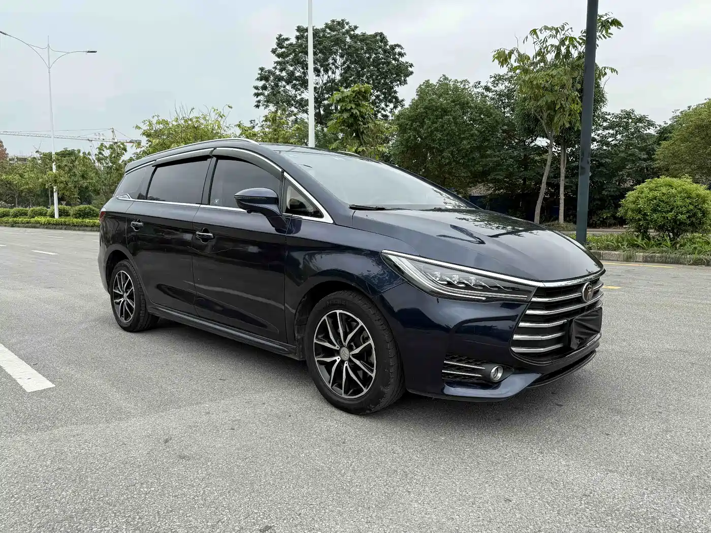 BYD Song MAX 2017 1.5T Auto Smart Elite 7-Seater фото 3