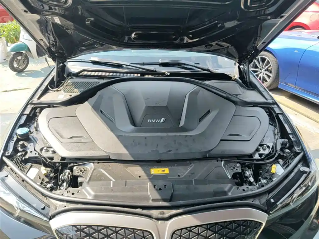 BMW i3 2025 eDrive 35 L фото 20