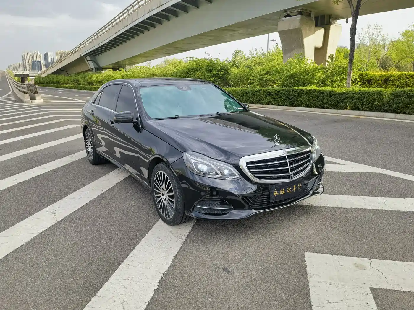 Mercedes-Benz E-Class 2014 E 260 L Luxury Class фото 3