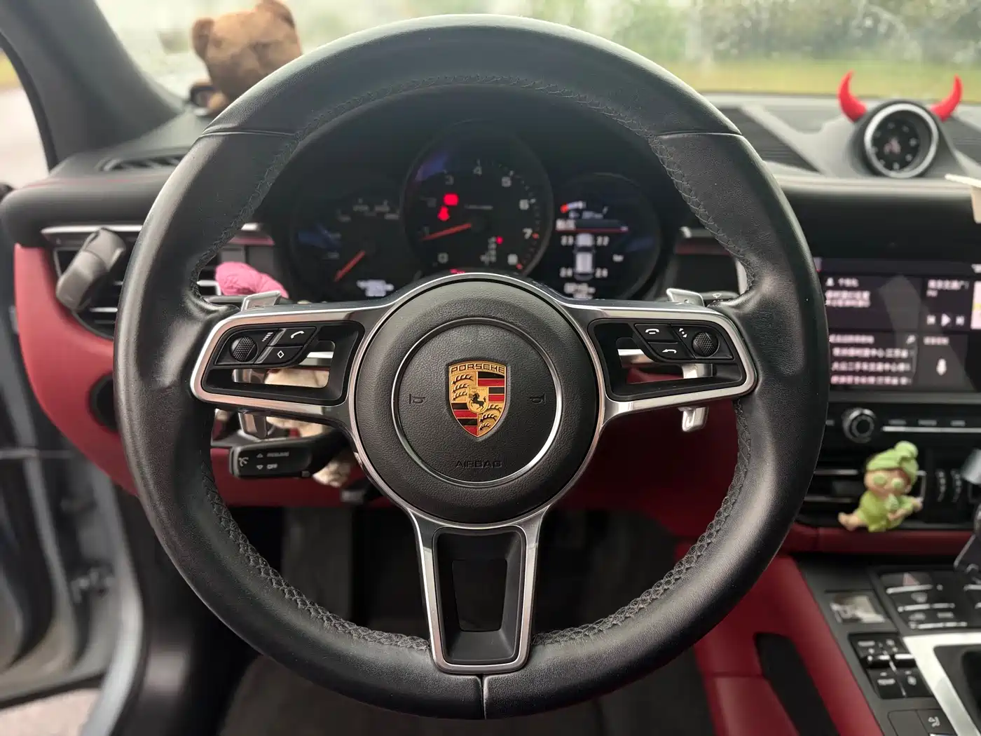 Porsche Macan 2021 Macan 2.0T фото 12