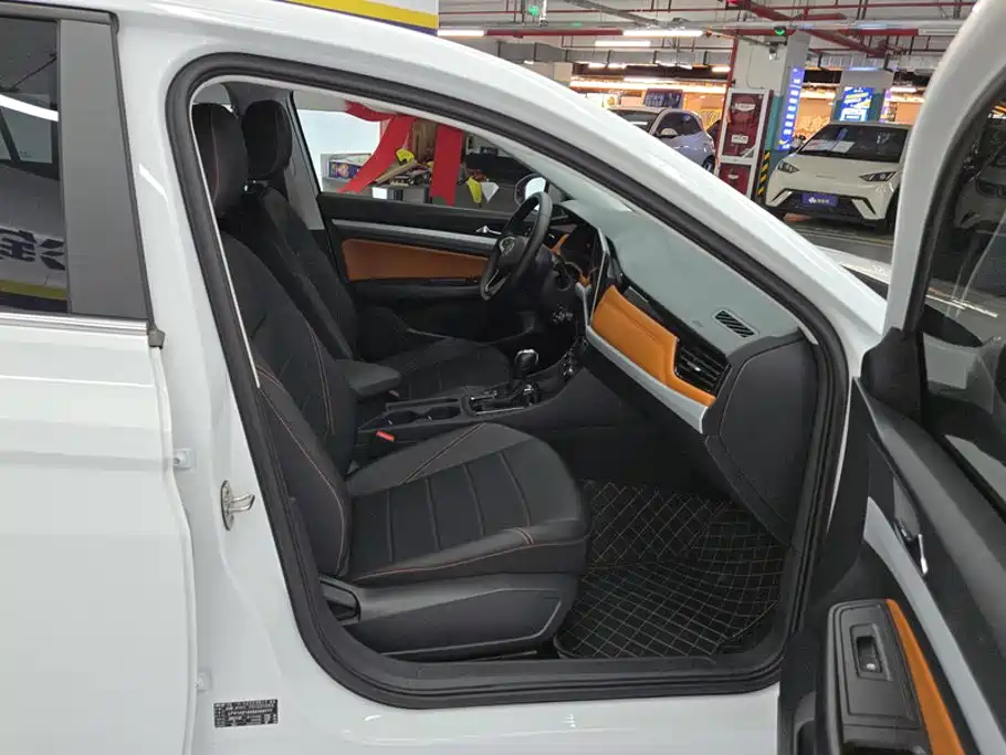 Volkswagen Bora 2026 2026 200TSI DSG PRO Edition