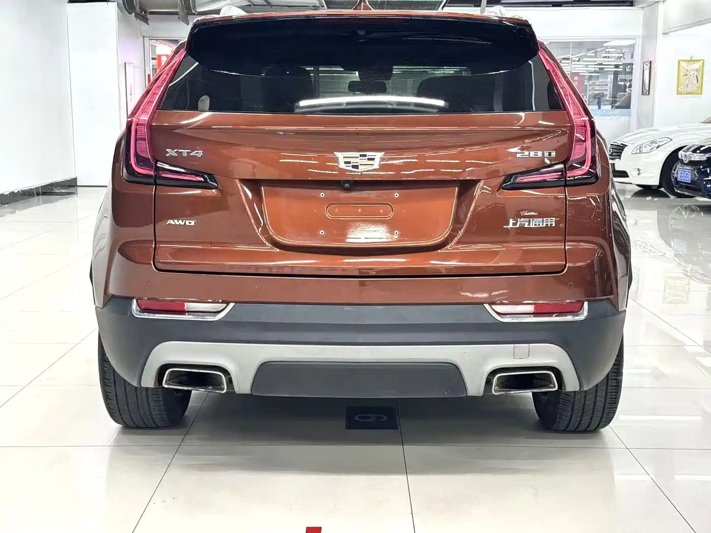 Cadillac XT4 2018 Model 28T 4WD Leading фото 5