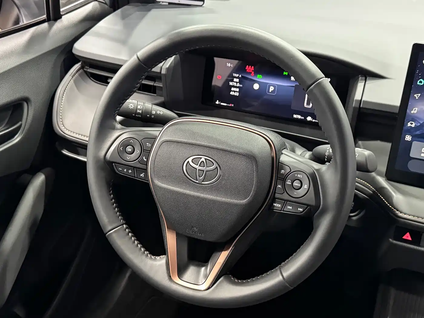 Toyota Frontlander 2026 2025 2.0L CVT Base Version