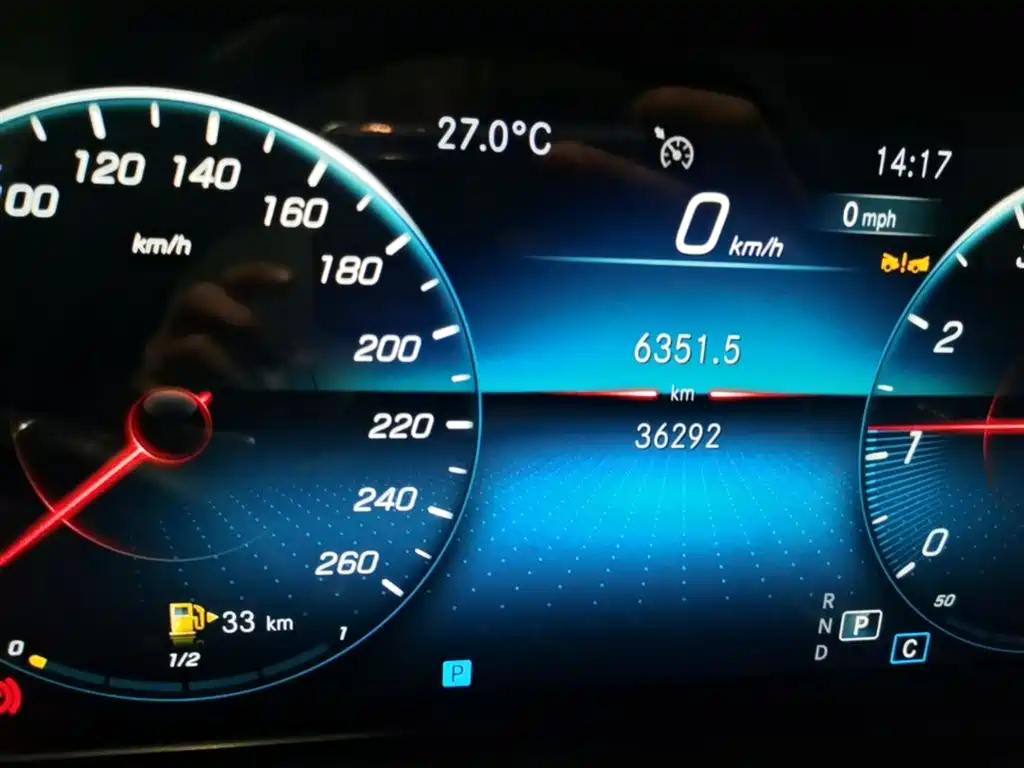 Mercedes-Benz E-Class 2023 E 300 L Sport Luxury фото 19