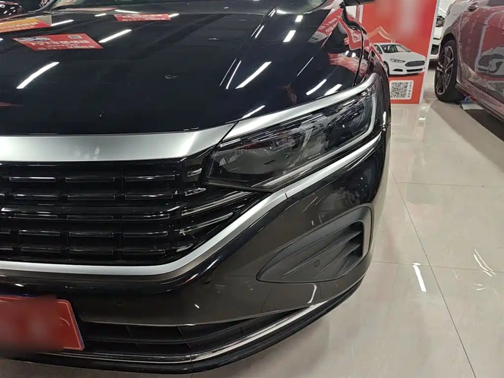 Volkswagen Passat 2024 380TSI Dragon Soaring Edition фото 24
