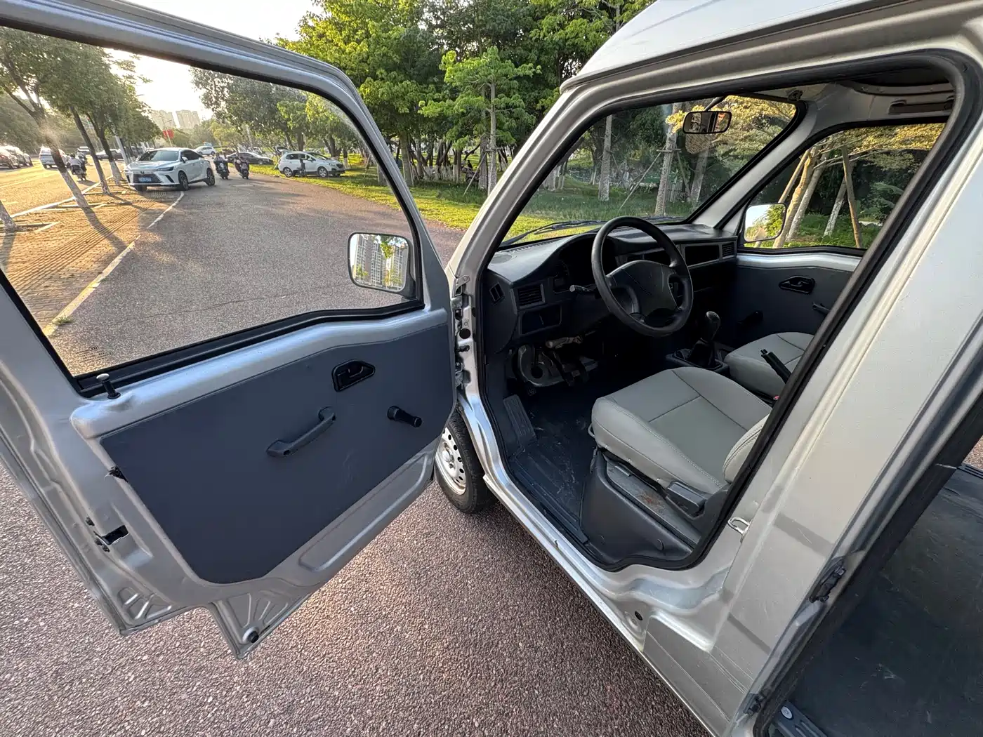 Wuling Motors Wuling Zhiguang 2020 2020 1.2L Utility China VI LSI