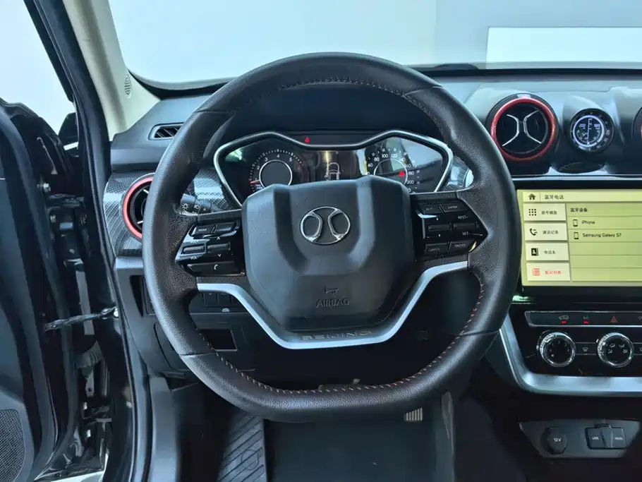 BAIC ORV Beijing Offroad BJ20 2017 2016 1.5T CVT Luxury