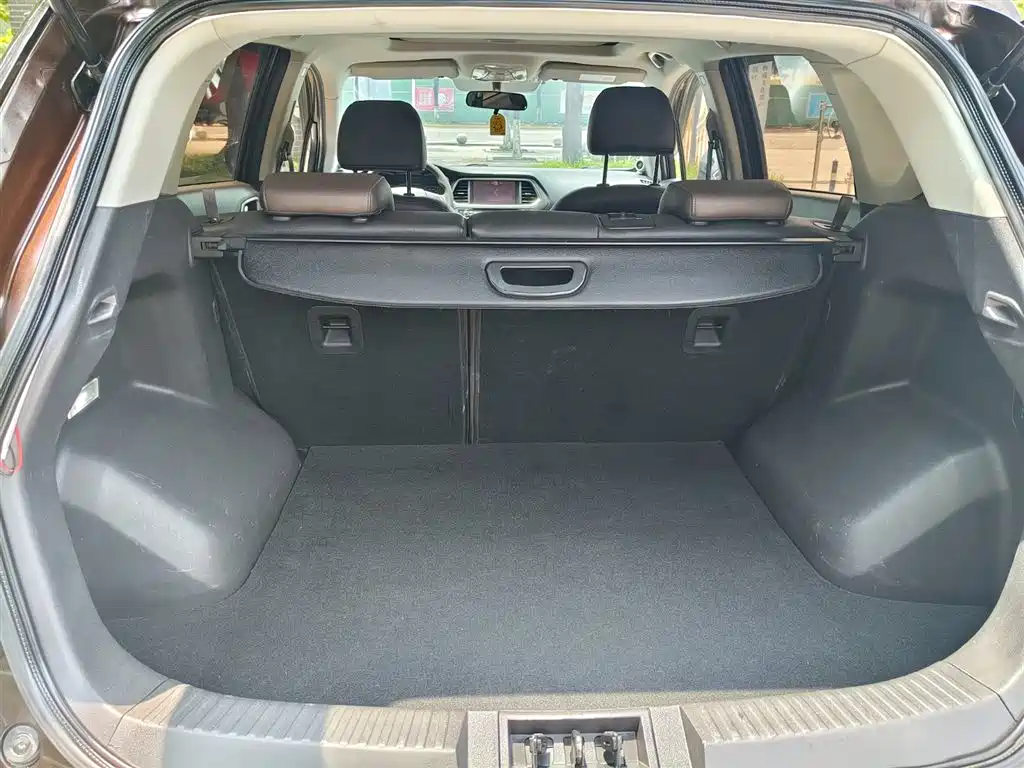 GAC Trumpchi Trumpchi GS4 2015 200T Manual Elite Edition фото 11