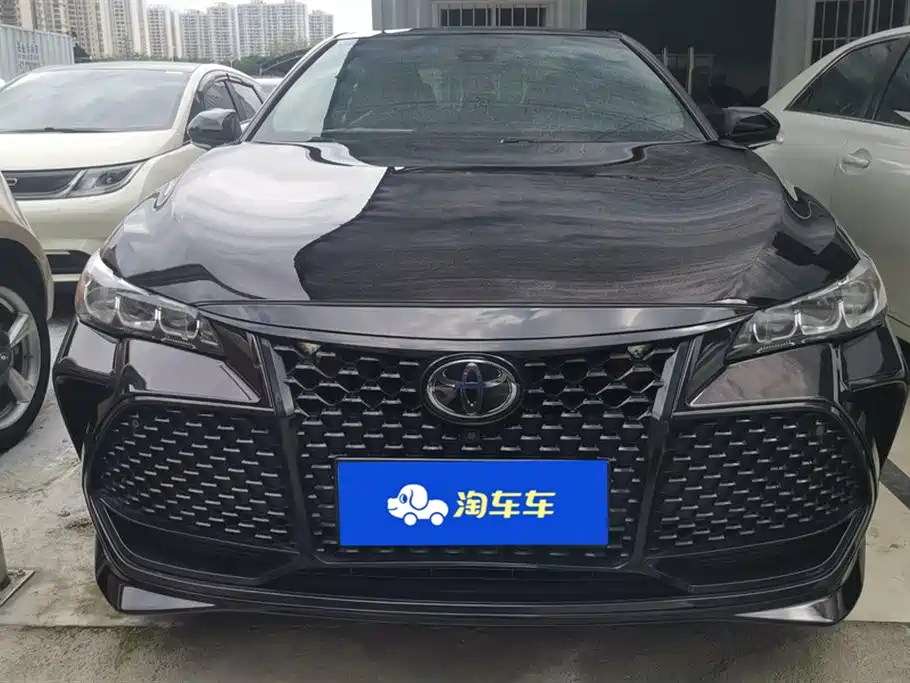 Toyota Avalon 2019 2.5L Touring Premium Edition China VI фото 2