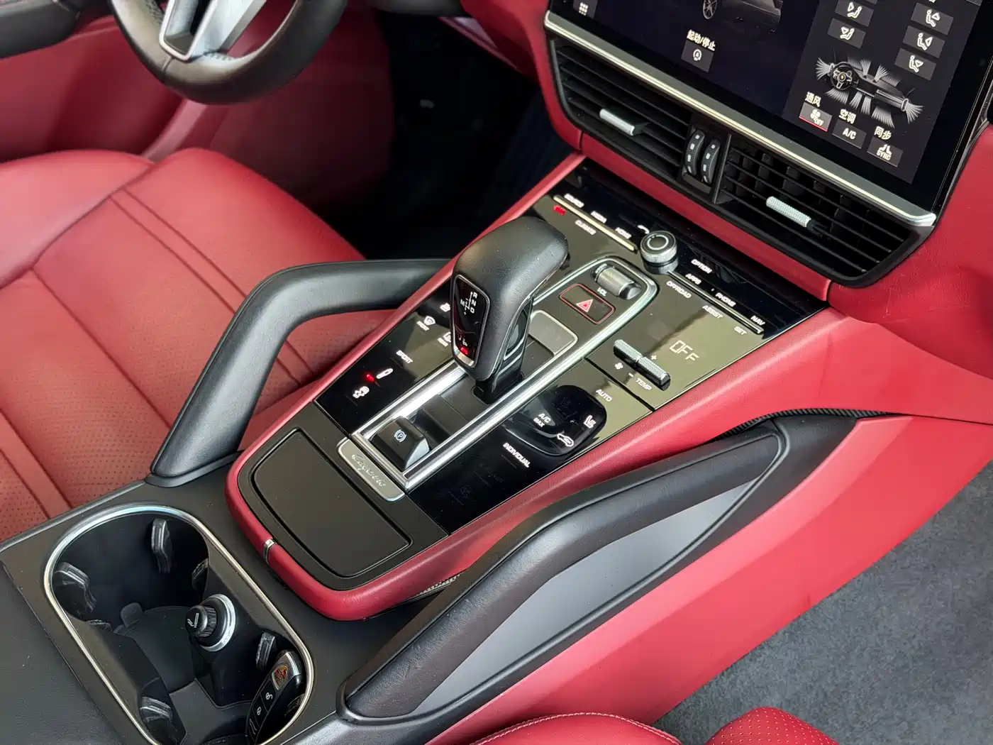 Porsche Cayenne 2019 Cayenne 3.0T фото 14