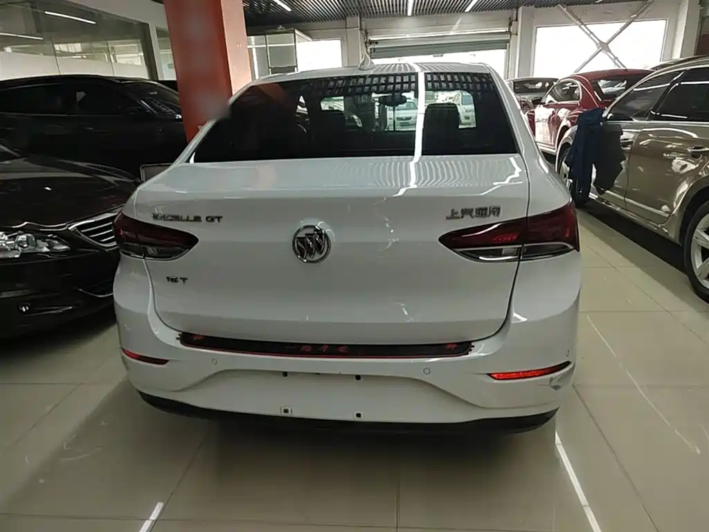 Buick Excelle 2019 15T DCT Connected Elite Type China VI фото 6
