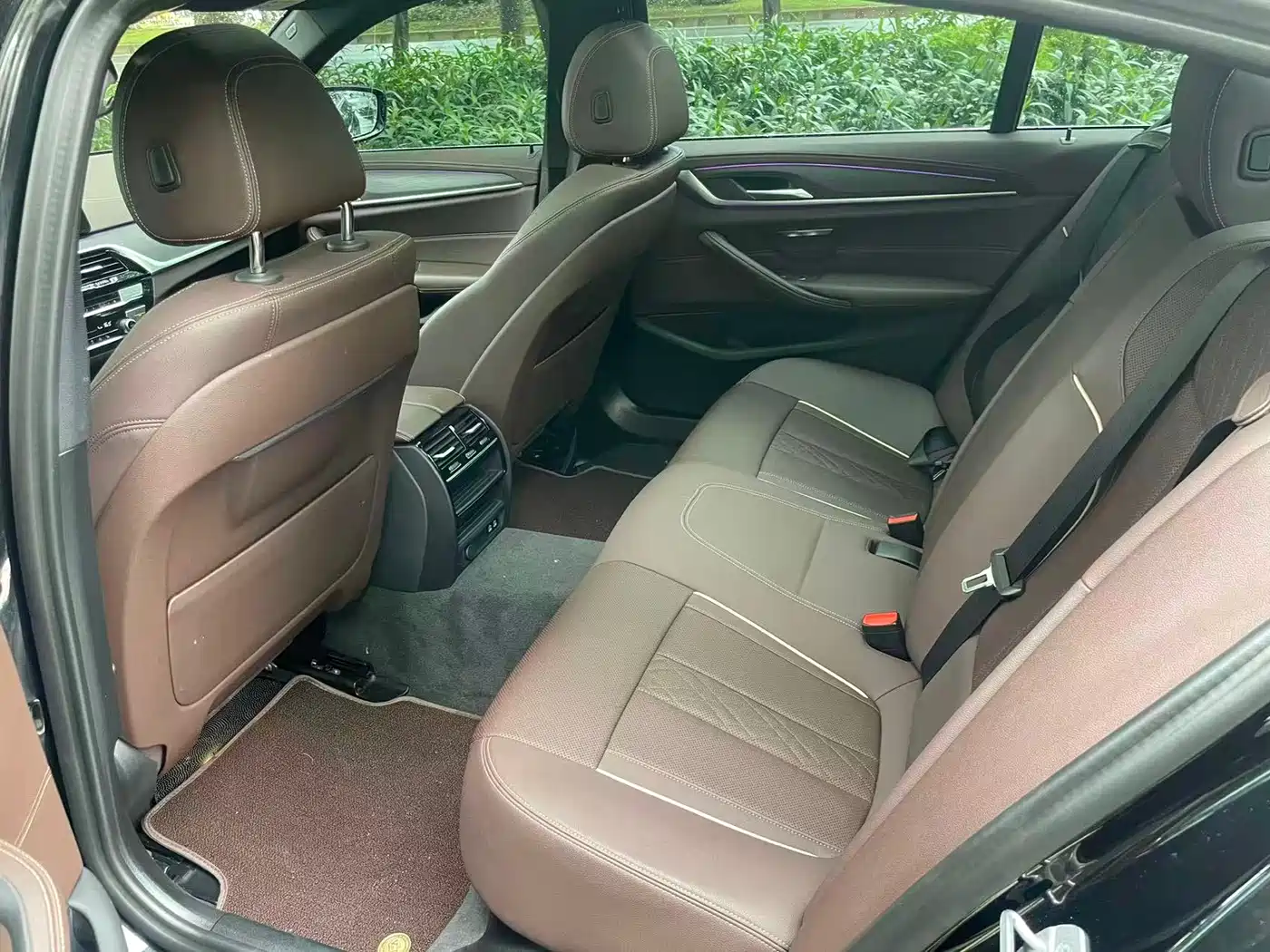 BMW 5 Series 2022 530Li Leading M Sport Package фото 9