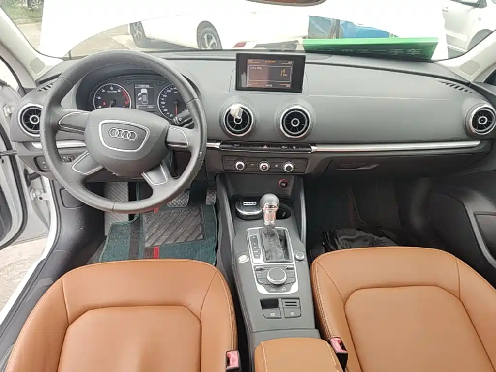 Фото 10 - Audi A3