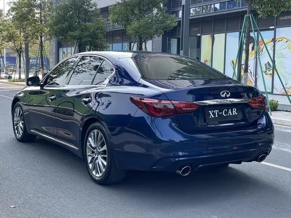 Infiniti Q50L 2020 2018 2.0T Premium Edition (China VI)