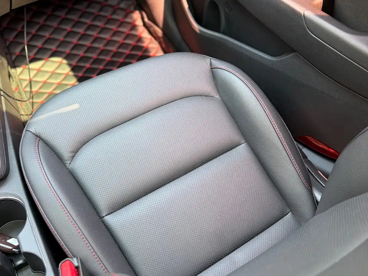 Hyundai Elantra 2016 1.4T DCT Dynamic·Elite Edition фото 9