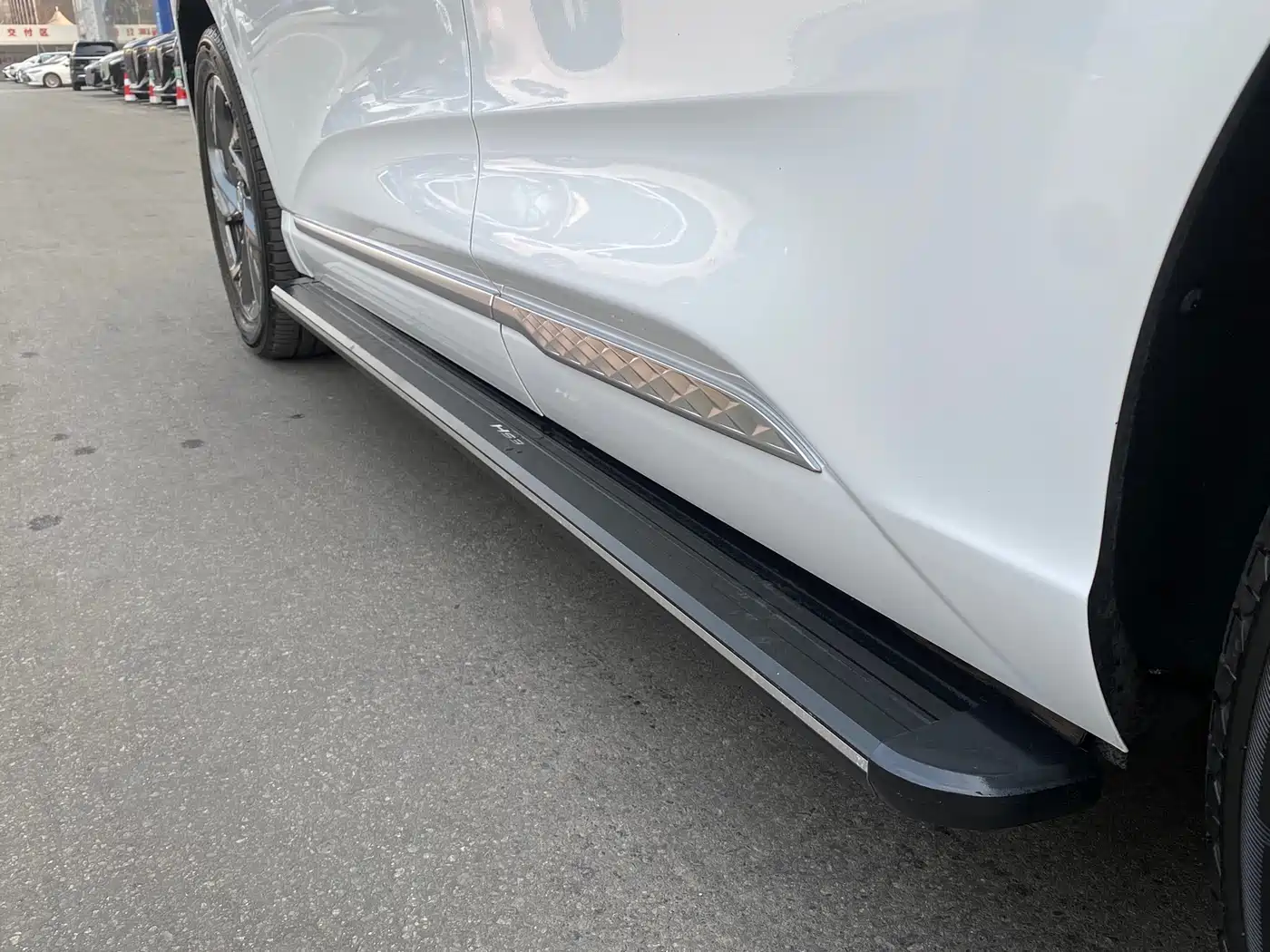 Hongqi HONGQI HS3 PHEV