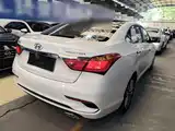 صورة 7 - Hyundai Mistra
