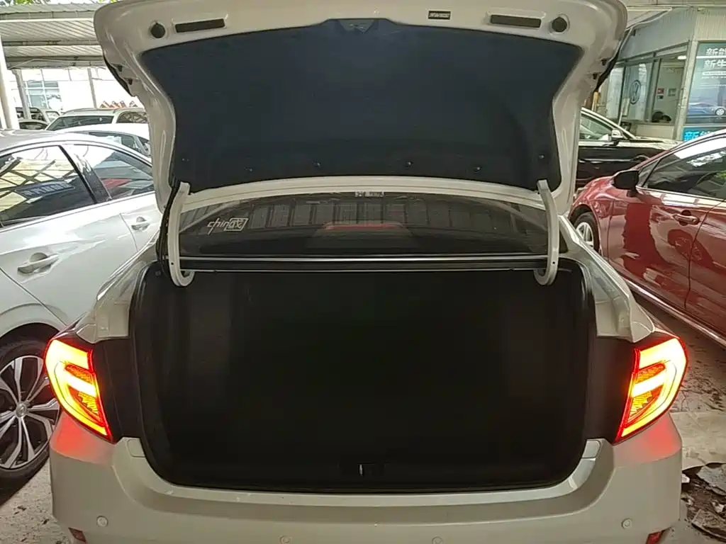 Honda ENVIX 2022 2019 180TURBO CVT Delight Edition China VI