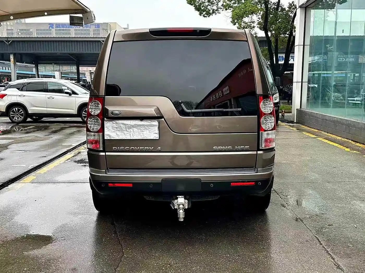 Land Rover Discovery 2014 3.0 SDV6 HSE Diesel фото 15