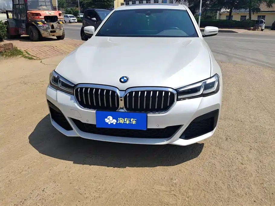 BMW 5 Series 2022 Facelift II 530Li Premium Package M Sport фото 2