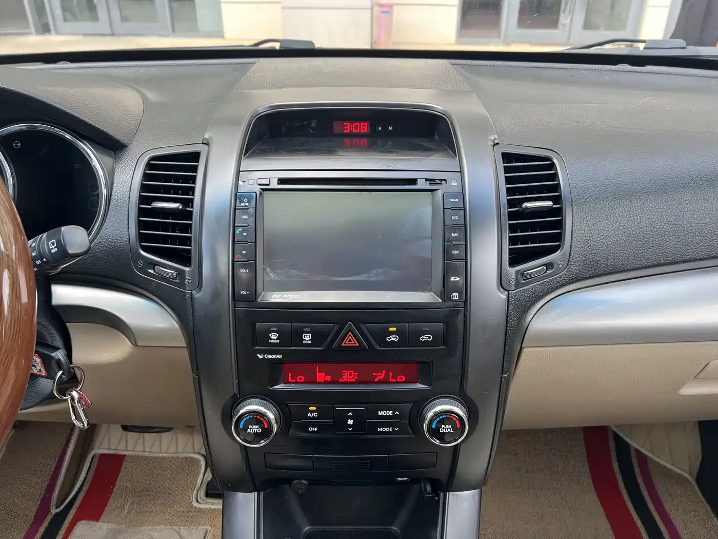 Kia Sorento 2012 2.2T Diesel Comfort Edition фото 14