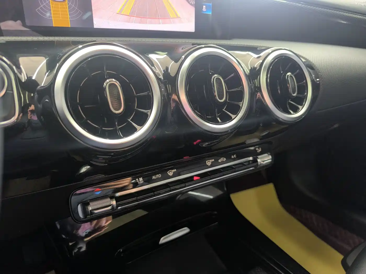 Mercedes-Benz A-Class 2021 A 200 L Sport Sedan Dynamic Type фото 13