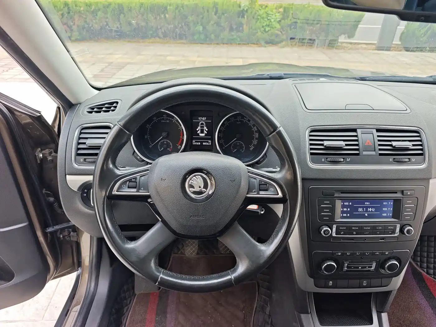 Škoda Yeti 2014 2014 1.4TSI Manual Polar
