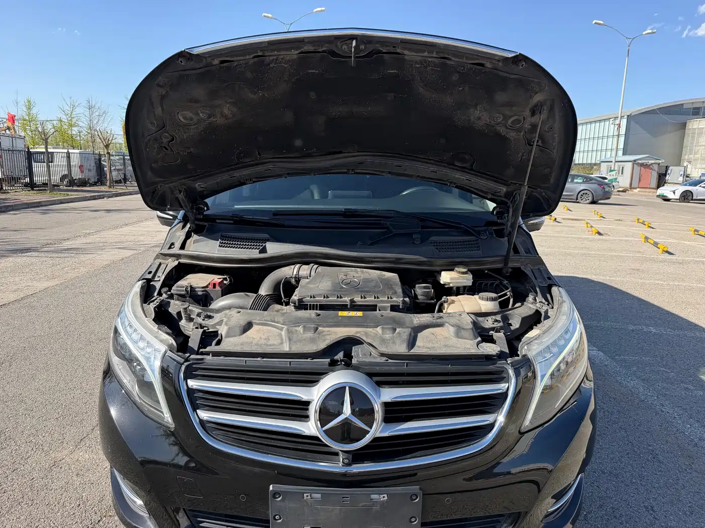 Mercedes-Benz V-Class 2018 V 260 Premium Edition China VI фото 40