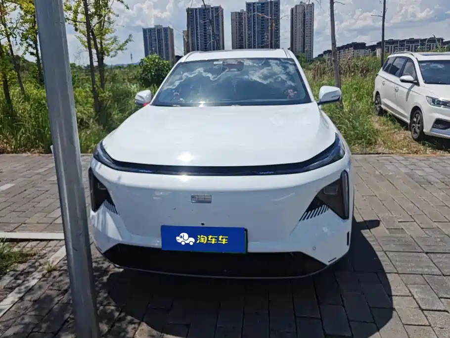 Geely Galaxy Galaxy L7 2025 2024 1.5T 115km PLUS Soaring Dragon Edition