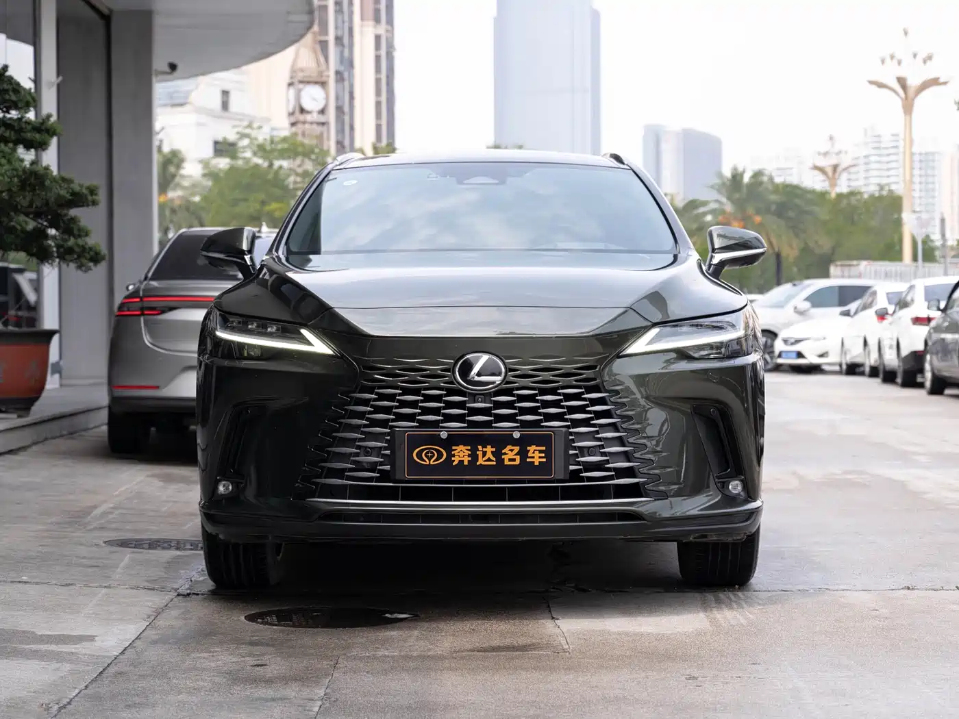 Lexus RX New Energy 2023 450h+ 4WD Enjoyment фото 2