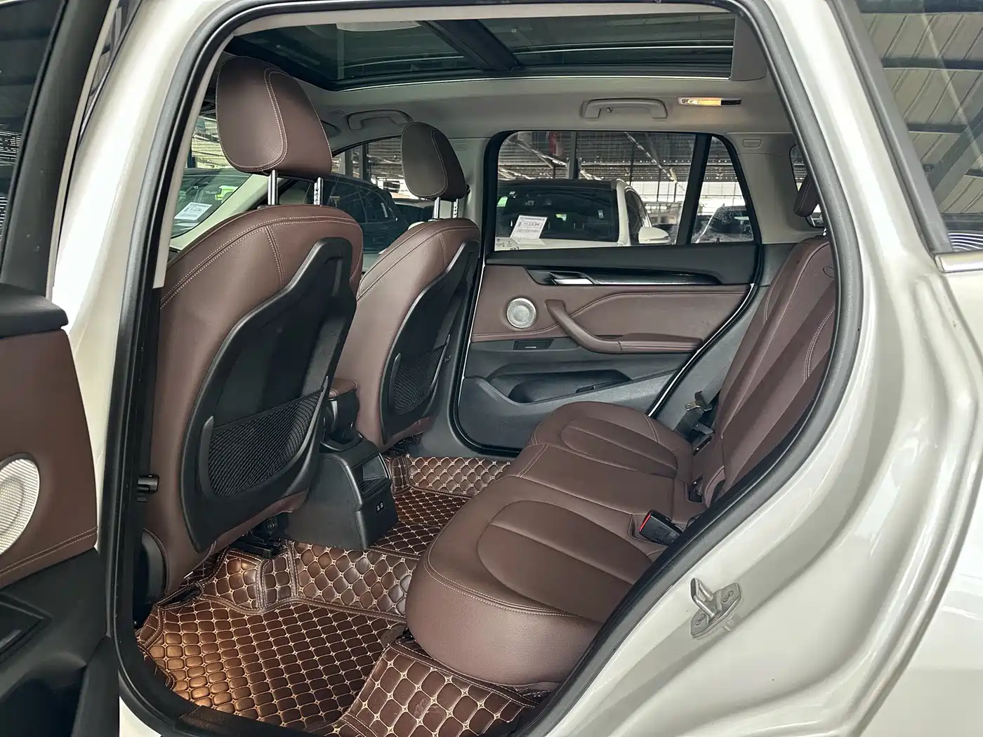 BMW X1 2021 sDrive20Li Fashion фото 10