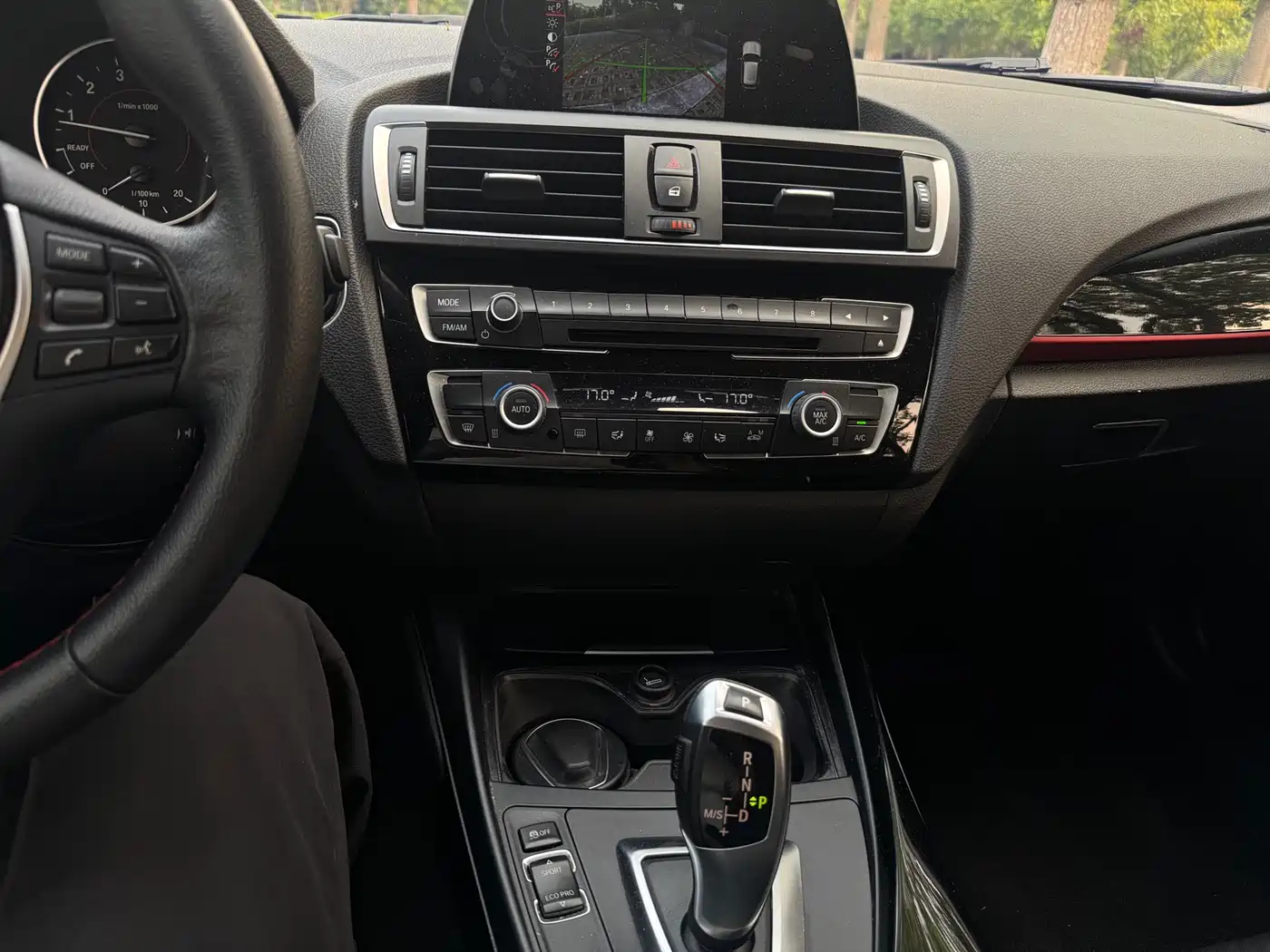 BMW 1 Series (Import) 2015 120i Sport Design Package фото 8