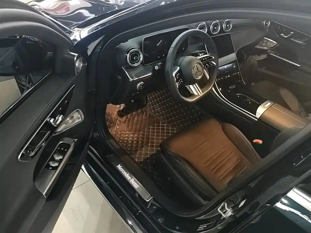 Mercedes-Benz C-Class 2023 C 260 L Sport фото 16