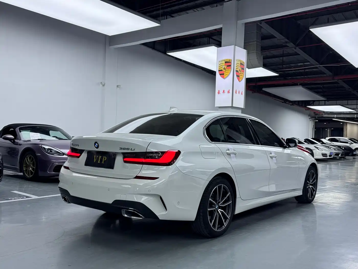 BMW 3 Series 2021 325Li M Sport Package фото 19