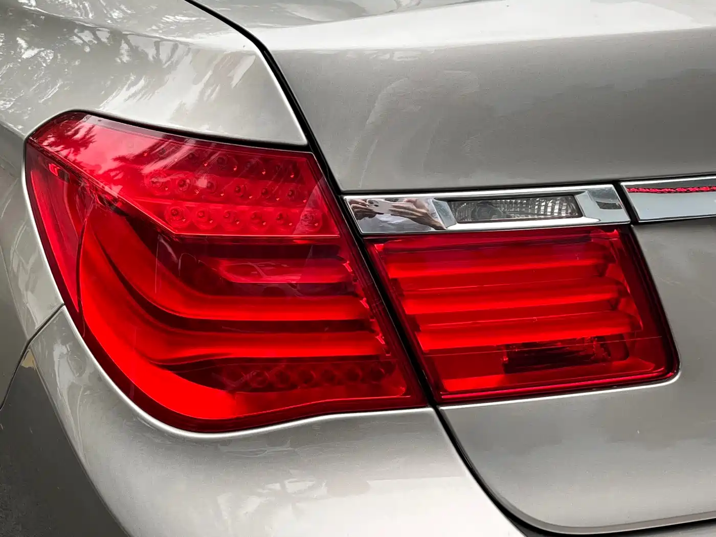 BMW 7 Series 2009 740Li Premium фото 15