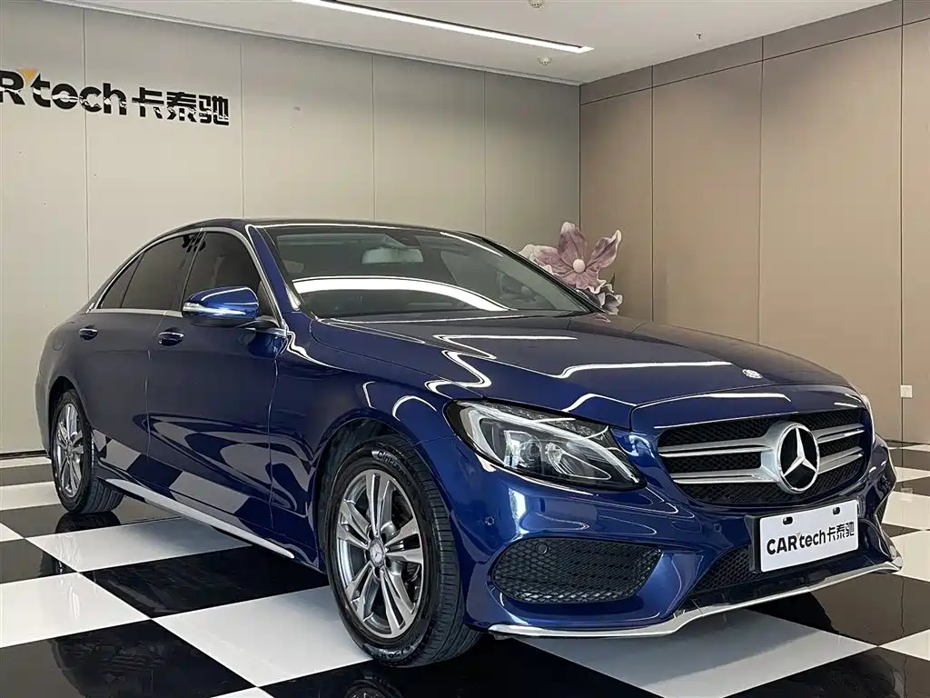 Mercedes-Benz C-Class 2016 C 200 L Sport фото 2