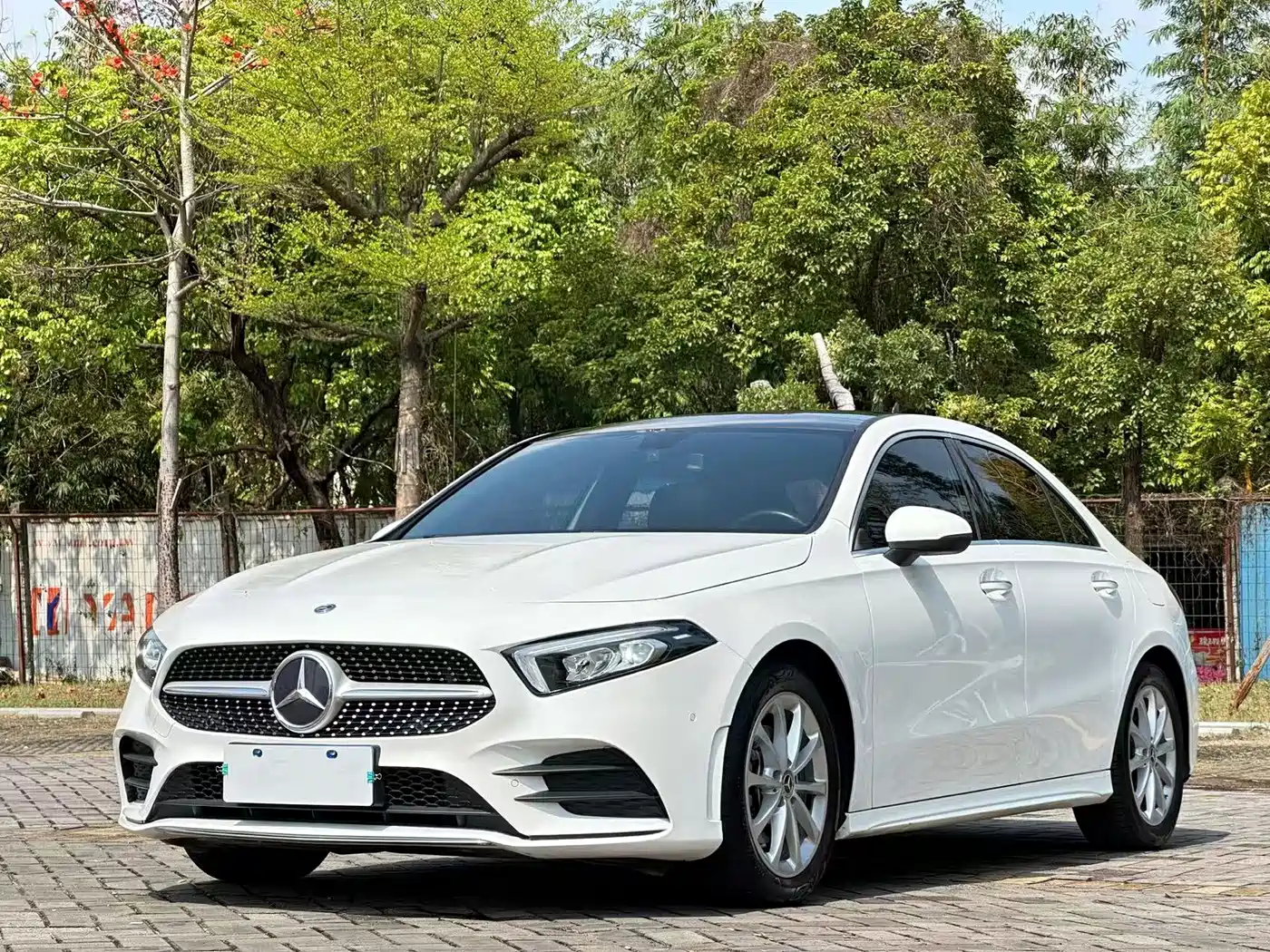 Mercedes-Benz A-Class 2020 Facelift A 200 L Sport Sedan Fashion