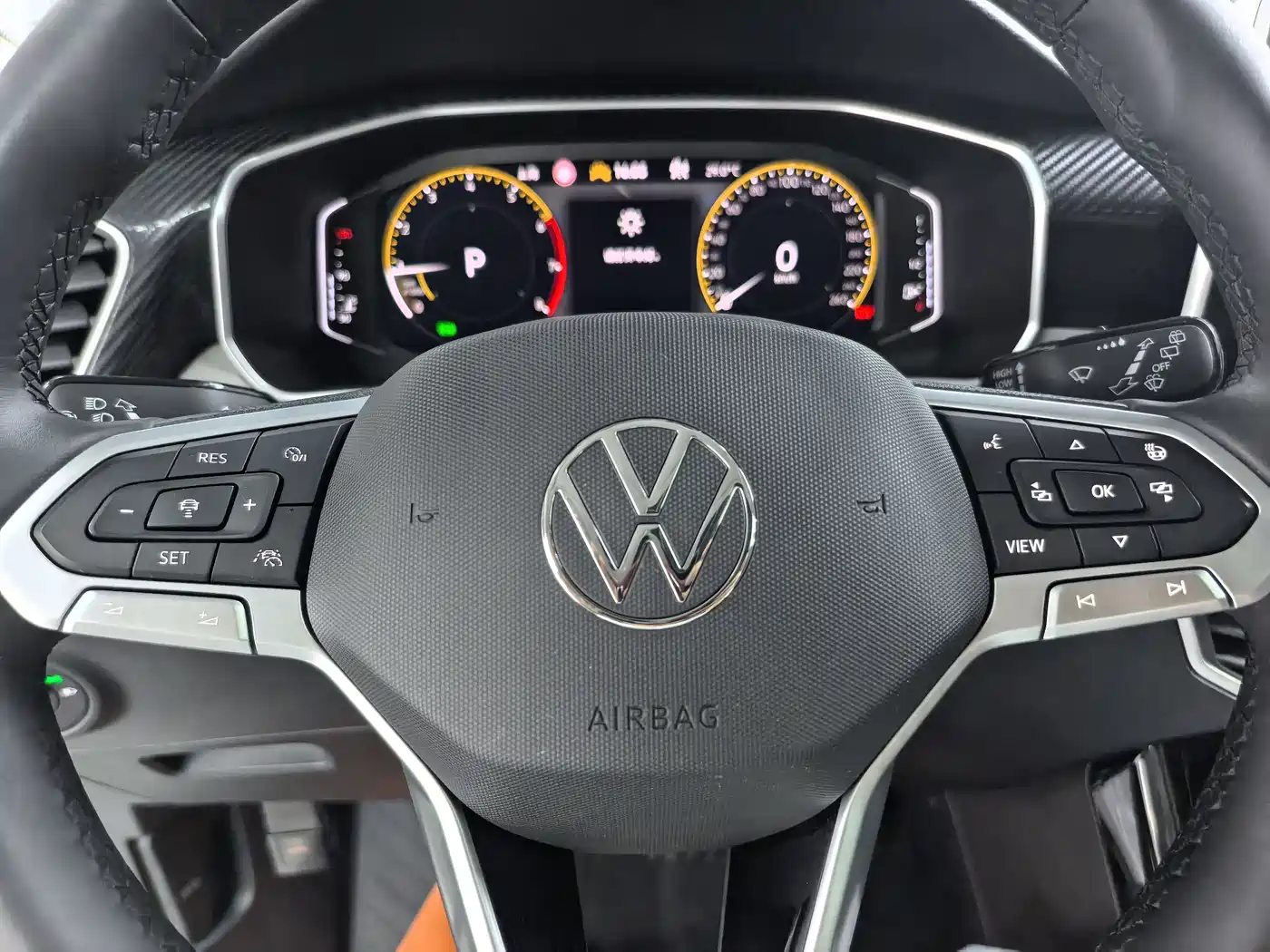 Volkswagen Tayron 2023 280TSI 2WD Luxury Plus Advanced Edition фото 18