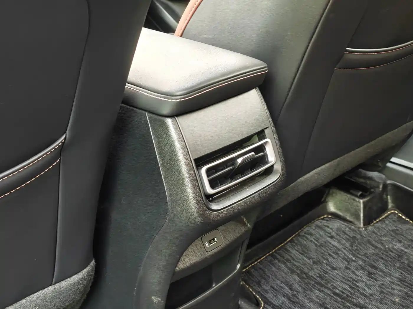 Photo 13 - Changan Eado