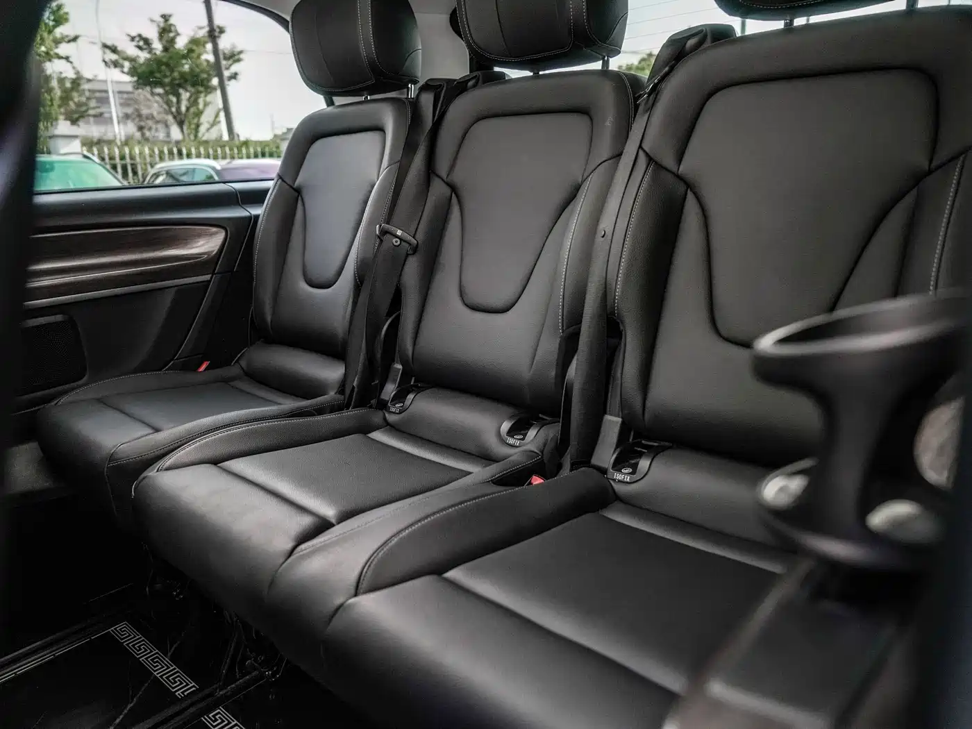 Mercedes-Benz V-Class 2022 V 260 Prestige Edition фото 15