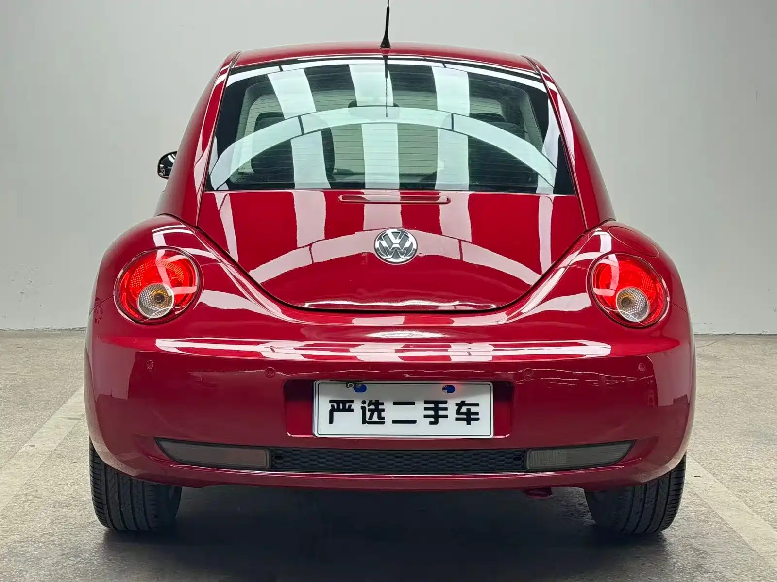 Photo 6 - Volkswagen Beetle