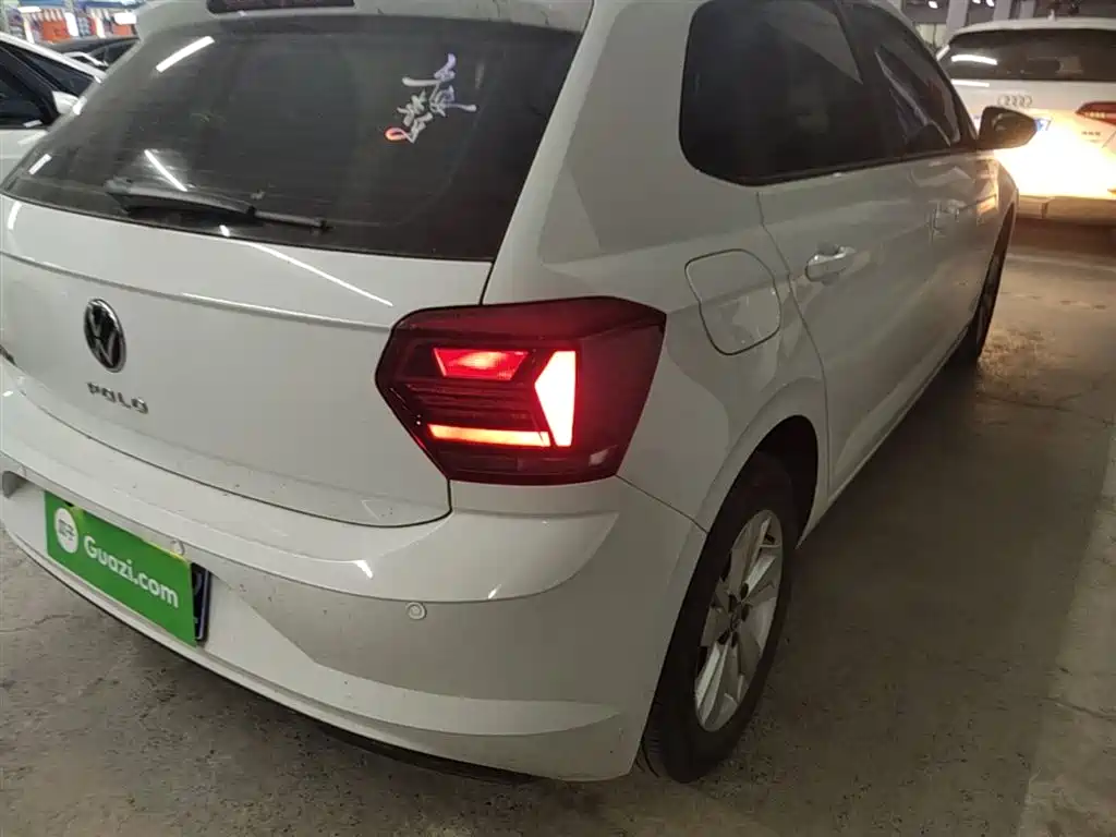 Volkswagen Polo 2023 Facelift Plus 1.5L Auto Joyful Living Edition фото 8