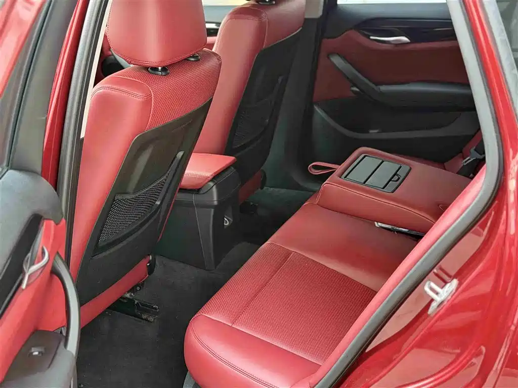 BMW X1 2015 Model sDrive18i Fashion Advanced Edition фото 7