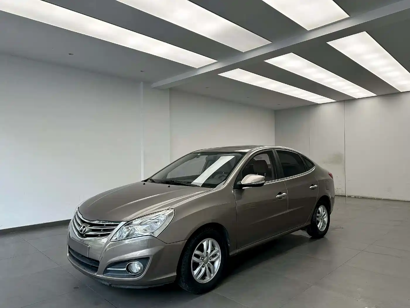 Hyundai Elantra 2011 1.6L Automatic Luxury