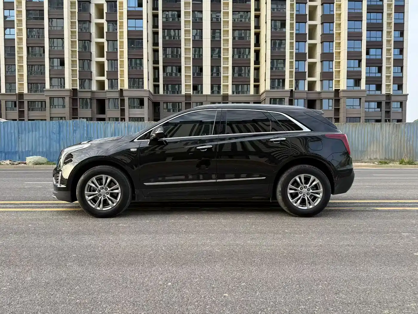 Cadillac XT5 2022 2.0T 2WD Luxury фото 8