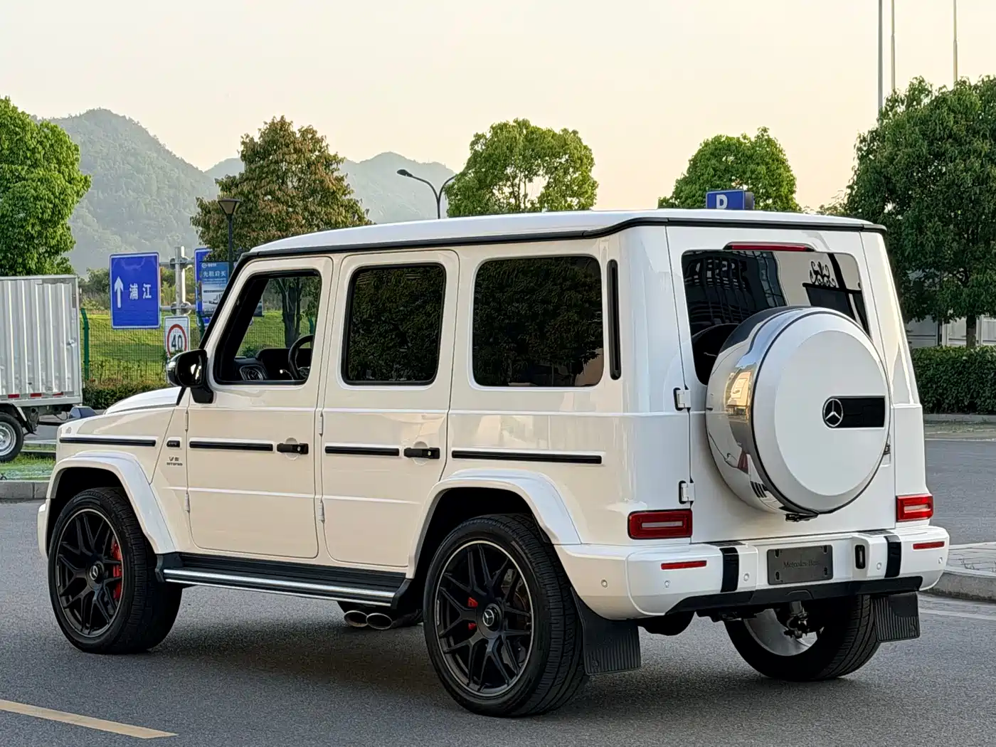 Mercedes-Benz G-Class AMG 2022 AMG G 63 фото 4
